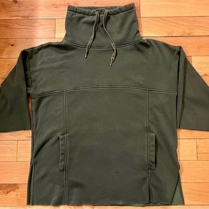 UGG Astrid Poncho (Olive Green) - Size M/L
